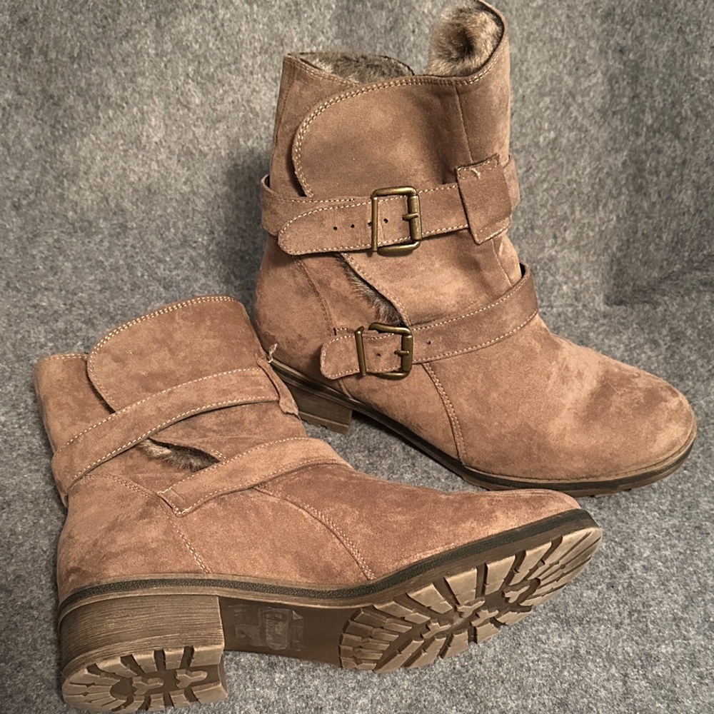 Women's Tan Ankle Boots